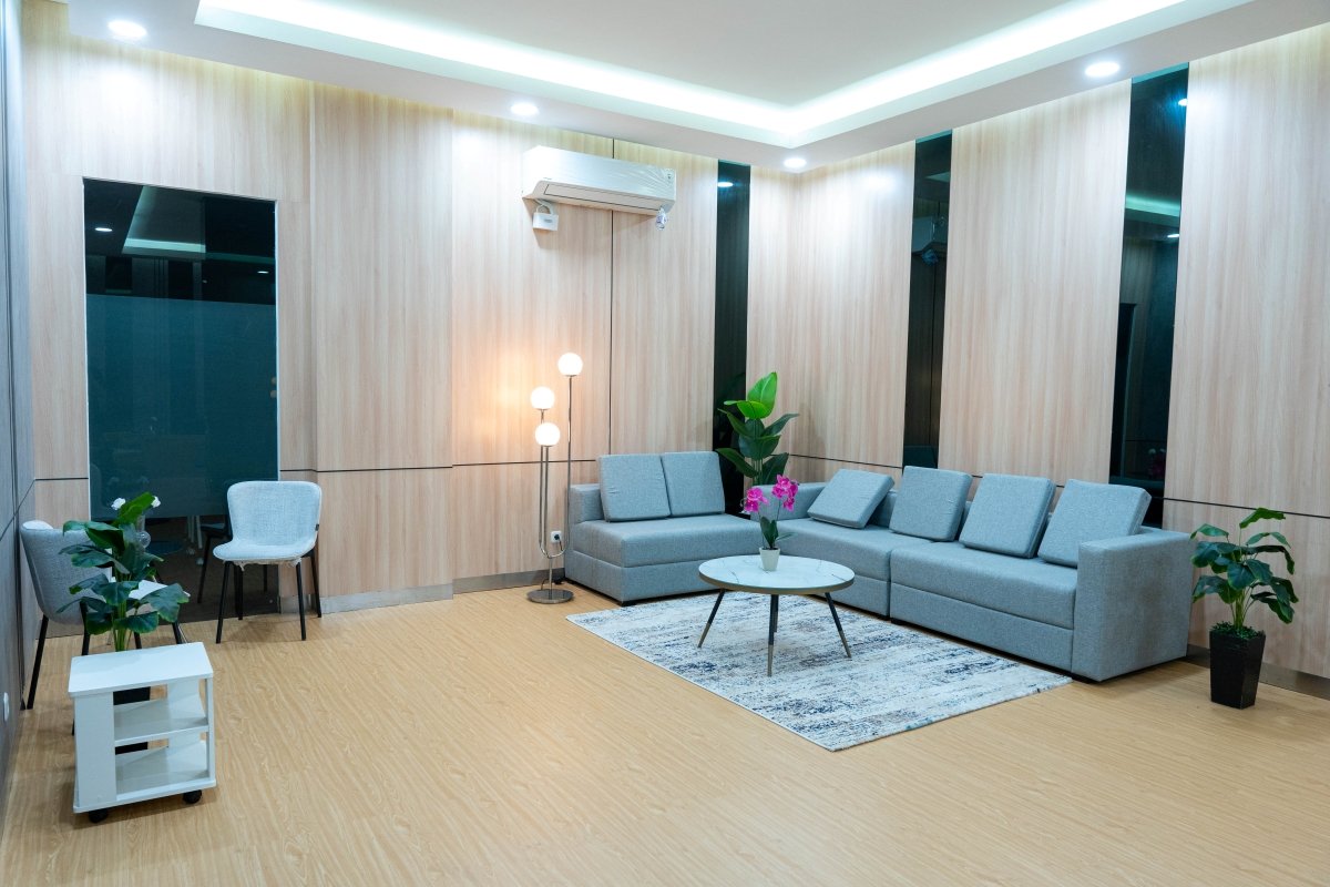 Ruang Lobby kampus Politeknik Mitra Industri