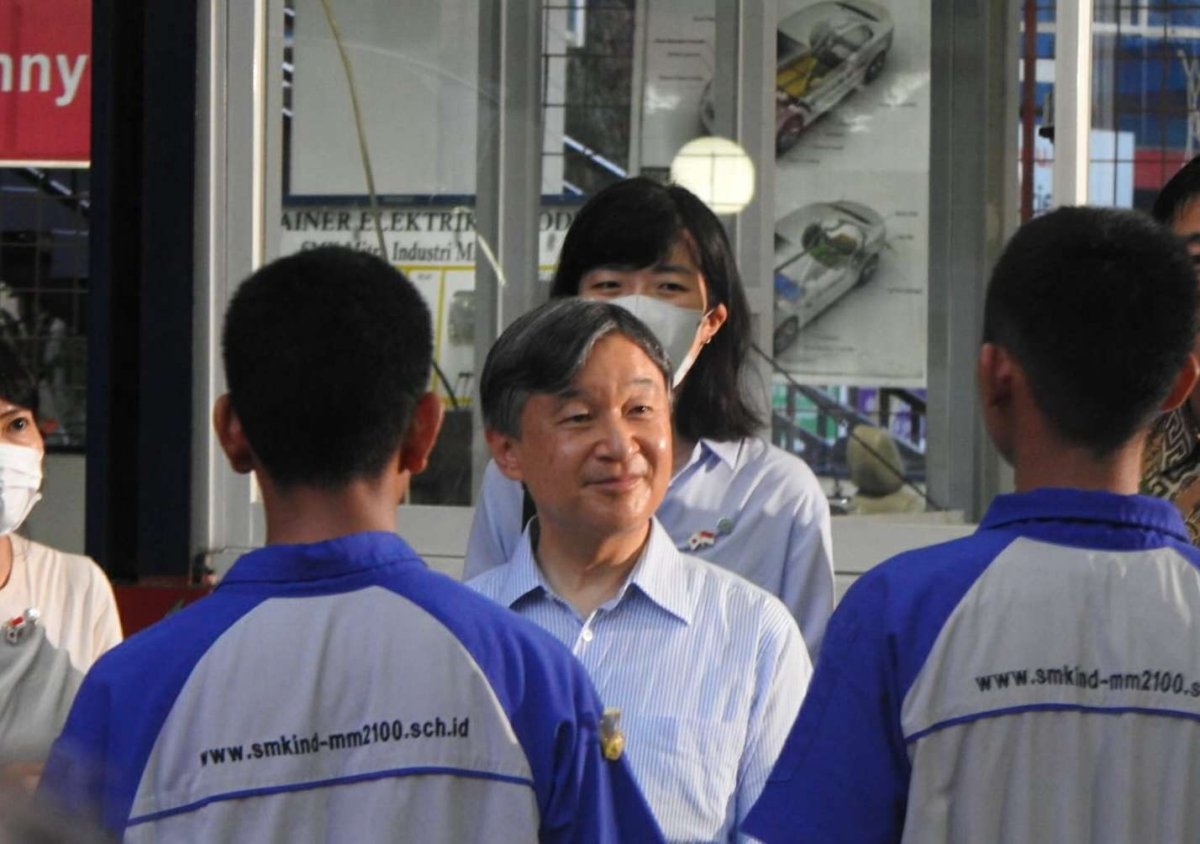 SMK Mitra Industri MM2100, satu-satunya sekolah di Indonesia yang pernah dikunjungi Kaisar dan Permaisuri Jepang