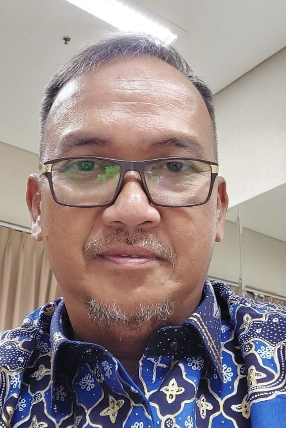 Drs. Yayat Ruhimat