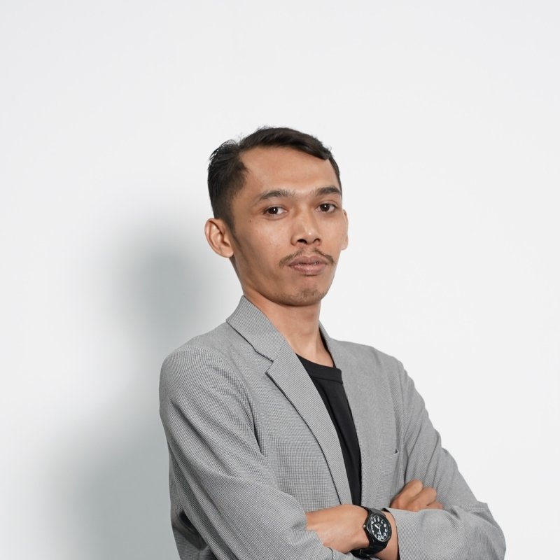 Ahmad Maulid Ridwan, S.Kom., M.Kom.