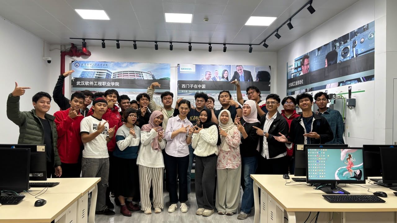 Suasana di kelas IIoT